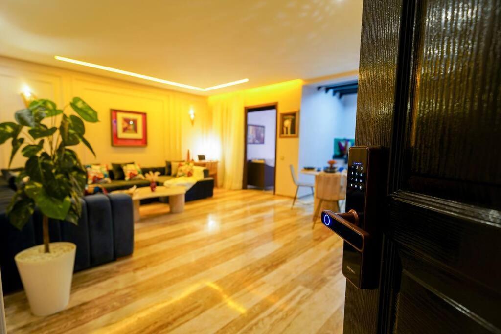 Darsublime Au Coeur De Marrakech Jacuzzi Prive Apartamento Marraquexe Exterior foto